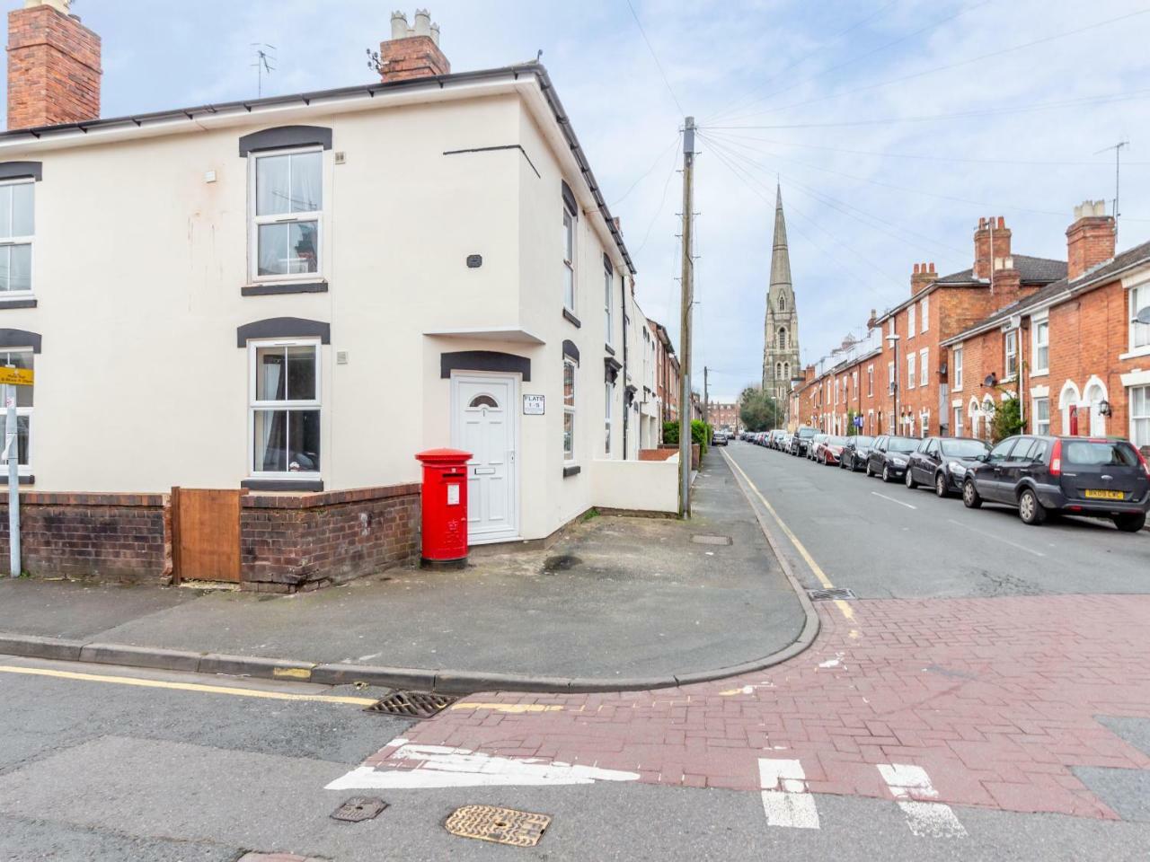 Northfield Street, Worcester City Centre - Guest Homes מראה חיצוני תמונה