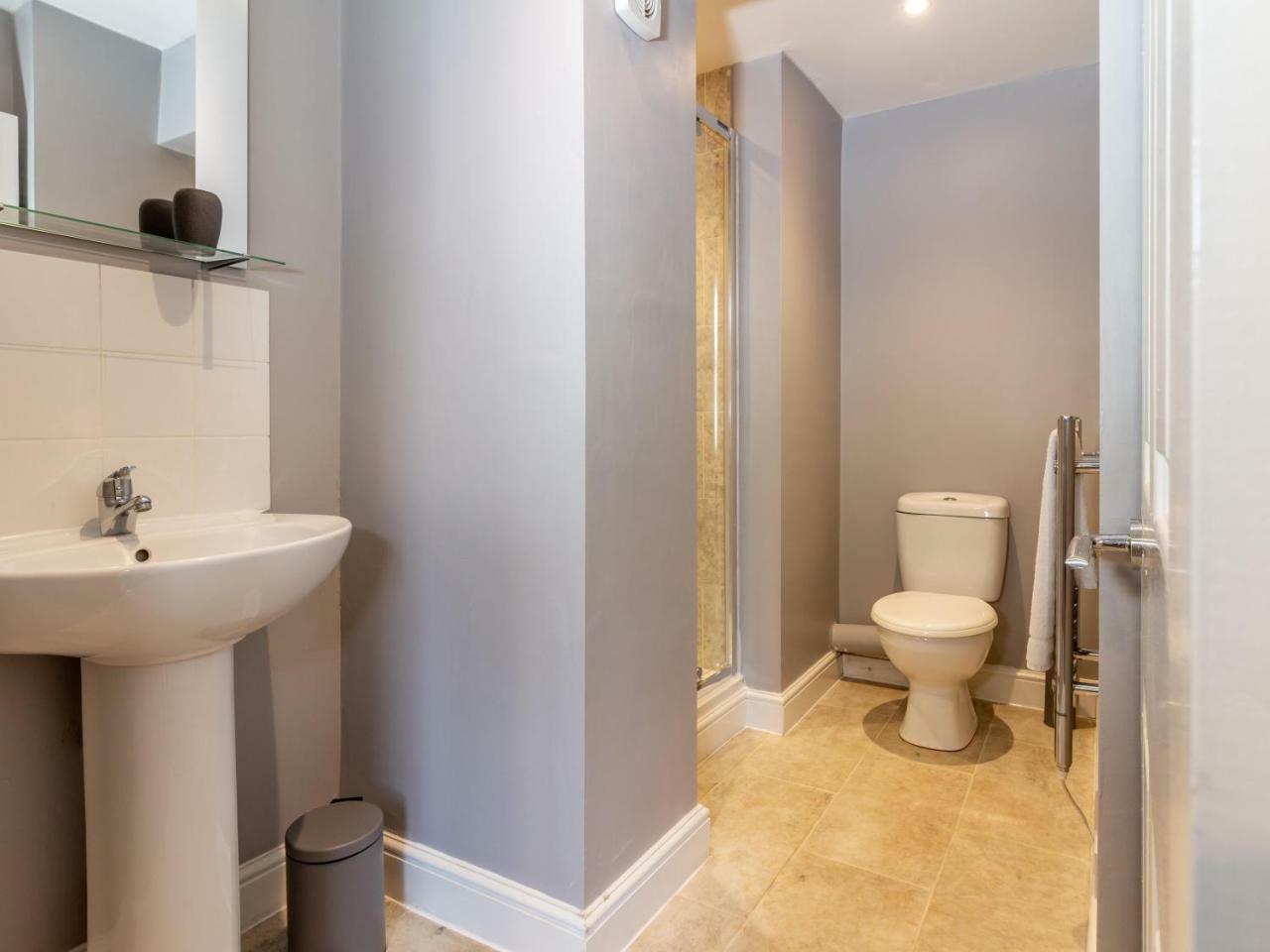 Northfield Street, Worcester City Centre - Guest Homes מראה חיצוני תמונה