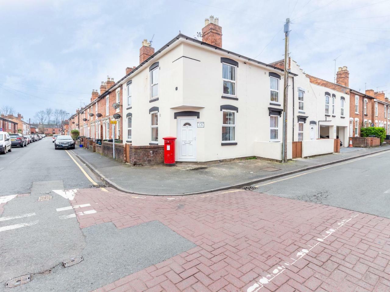 Northfield Street, Worcester City Centre - Guest Homes מראה חיצוני תמונה